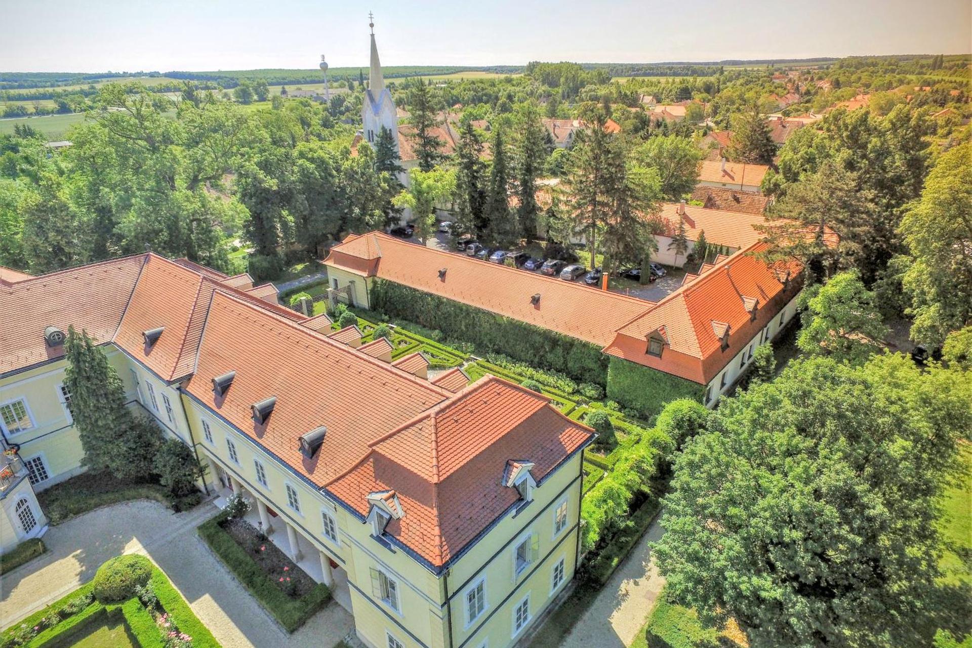 Hotel Szidónia Castle